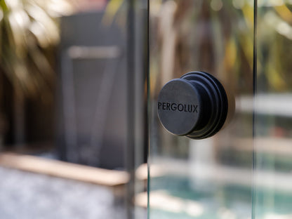 PERGOLUX Glass Wall