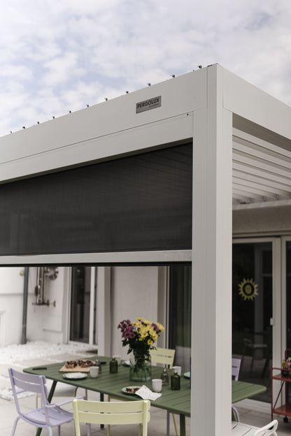 PERGOLUX Screen